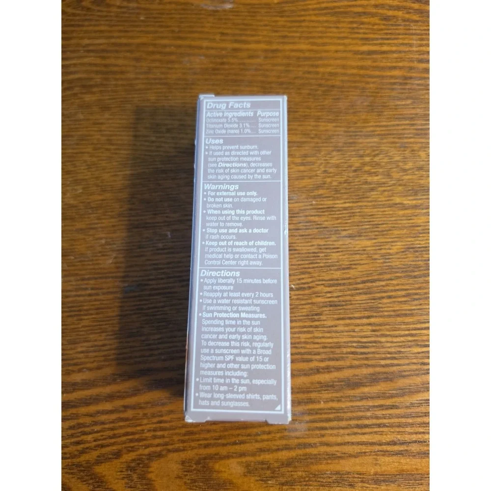 Revlon Illuminance Serum Tint Color: Rich Sand #505 Size: 0.94 oz NIB Exp 2025